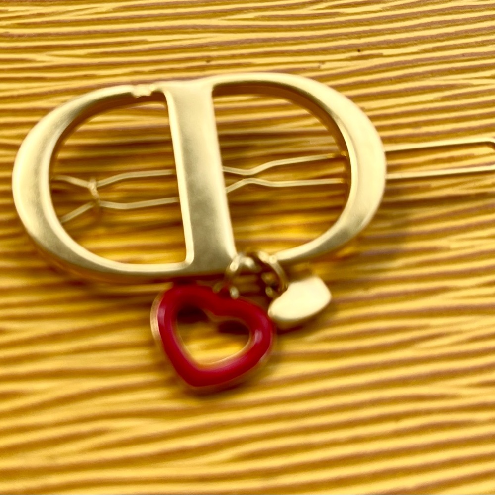 Hair Clip CD